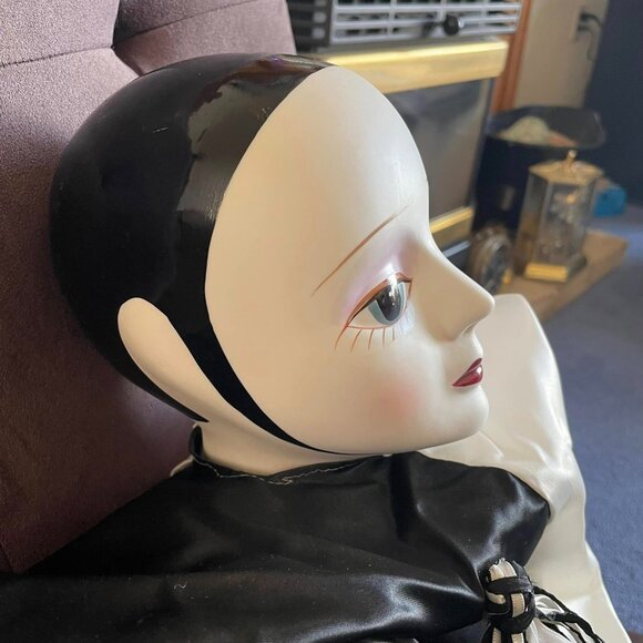 RARE Vintage 1984 Life Size Commedia del' Arte Porcelain Pierrot Harlequin Doll - Picture 6 of 14